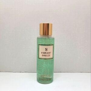 SOLD!Victoria's Secret Vibrant Breeze Fragrance Mist